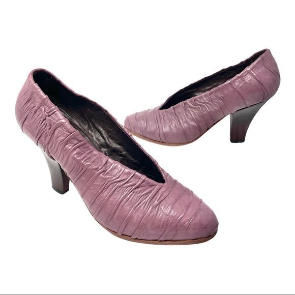 Charles David Purple Lavender Ruched Leather Vamp Heel 37.5 - Picture 9 of 9